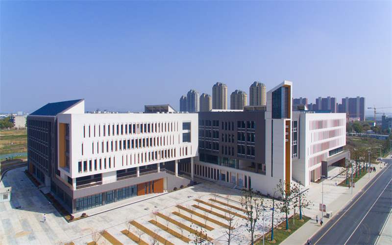 巢湖学院